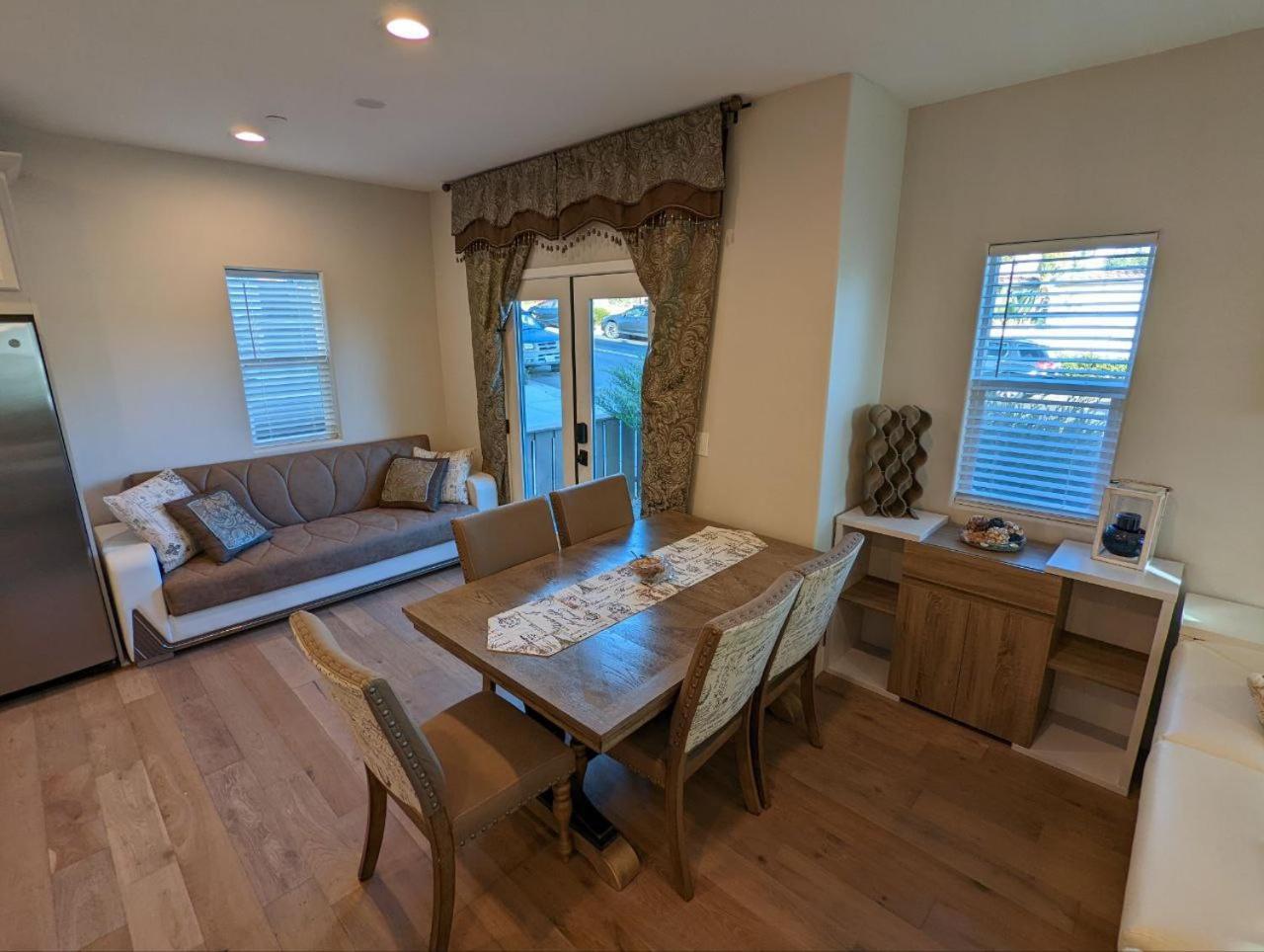 Modern Comfort, Prime Location, 360 Views, 4 Bedroom Entire House San Diego Extérieur photo